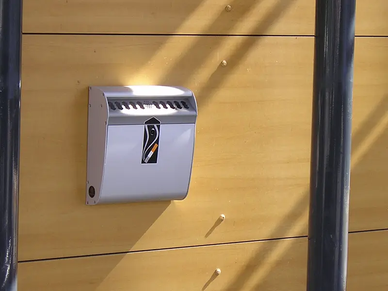 Cenicero para pared Ashmount