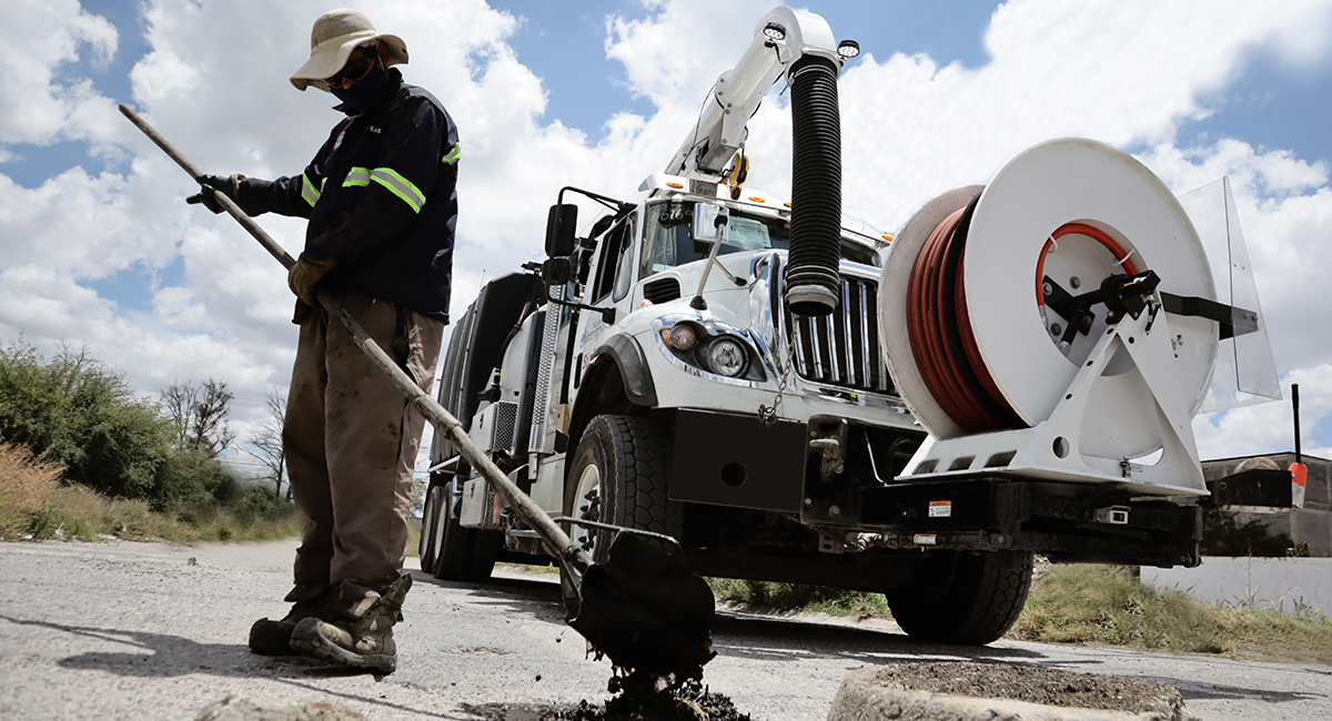 Camión de desazolve